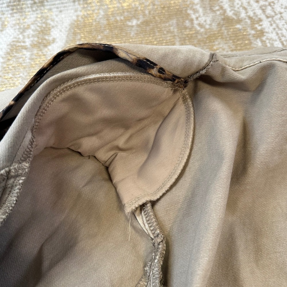 WHITE HOUSE BLACK MARKET Tan Trophy Jacket Blazer | Size 6 - Picture 16 of 16